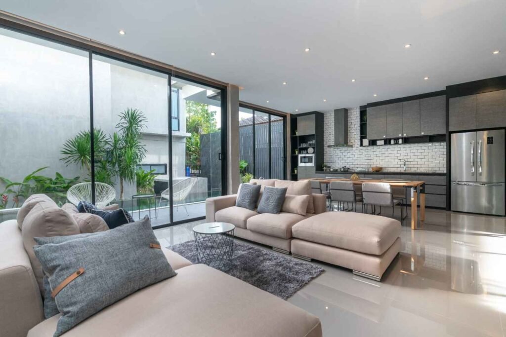 slim-profile-aluminium-sliding-doors