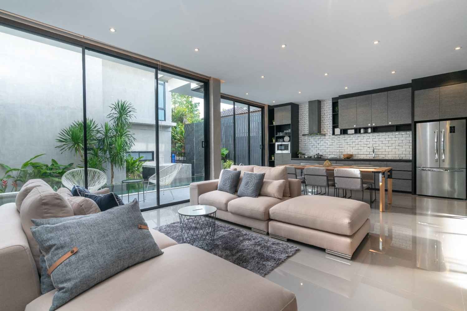 slim-profile-aluminium-sliding-doors